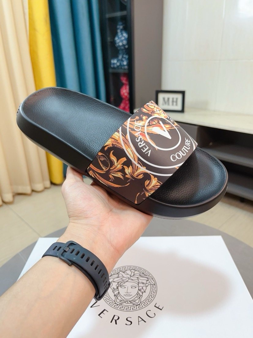 Versace Men's Baroque Print Slide Sandals - Wide Printed Strap